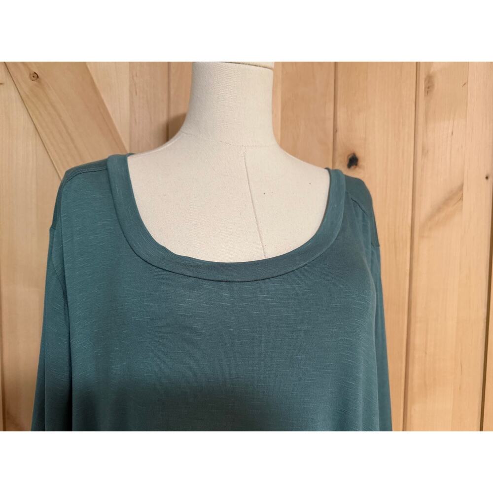 LulaRoe | NWT Green Teal Boyfriend T Shirt | Size Extra Large (18-20) - Picture 4 of 10